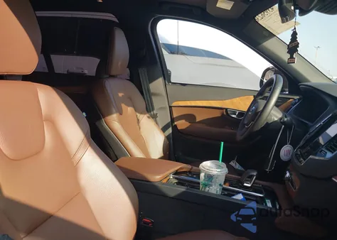 2024 Volvo Xc90 Recharge Plug-In Hybrid T8 Plus Bright Theme 7-Seater из США, поврежденный, VIN YV4H60CE2R1172589